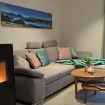 Apartschoen
