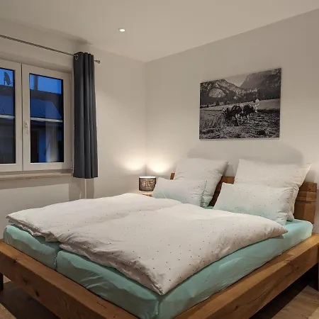Apartschoen