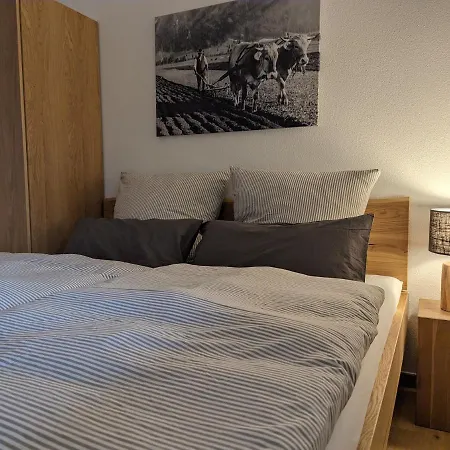 Apartschoen